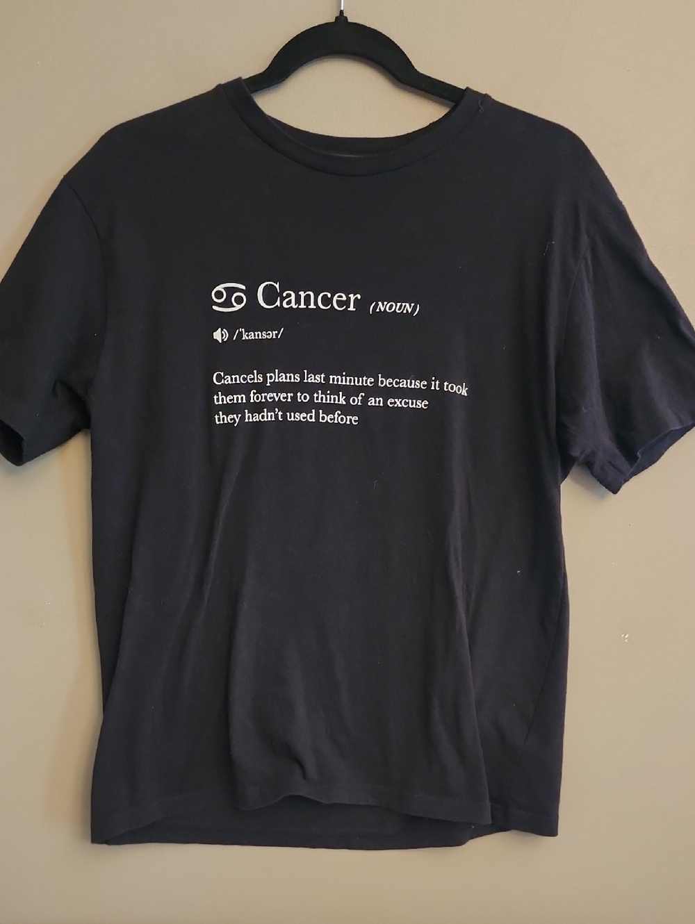 Black Cancer Zodiac Graphic T-Shirt - Unbranded